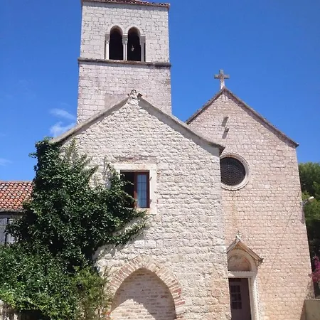 In With Sea View, Balcony, Air Conditioning, Wi-fi *